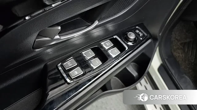 Ssangyong Beautiful Korando id 3379091 из Кореи 9