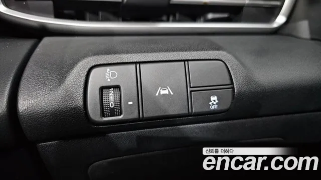 Hyundai Avante (CN7) id 2298948 из Кореи 9