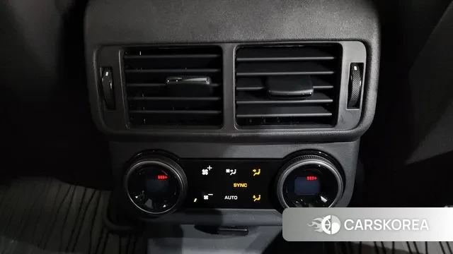 Land Rover Range Rover Velar id 3560062 из Кореи 9