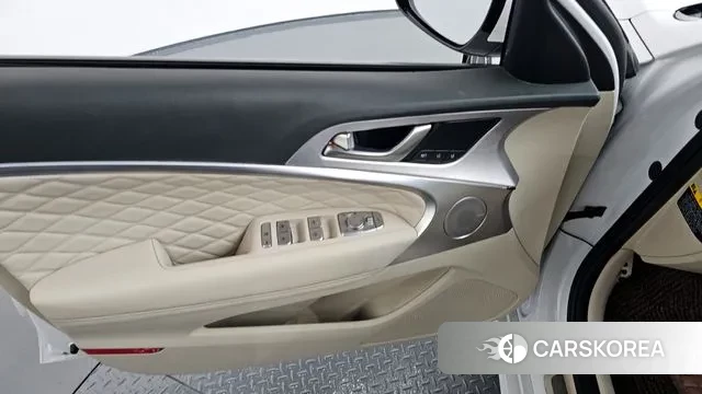 Genesis G70 id 3422941 из Кореи 9