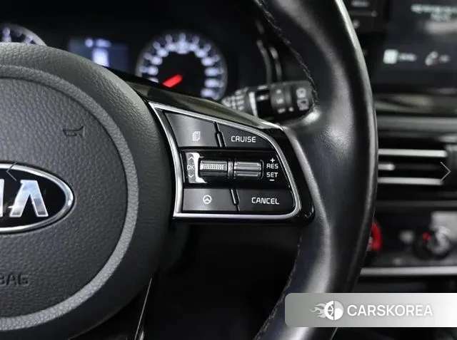 Kia Seltos id 3538197 из Кореи 9