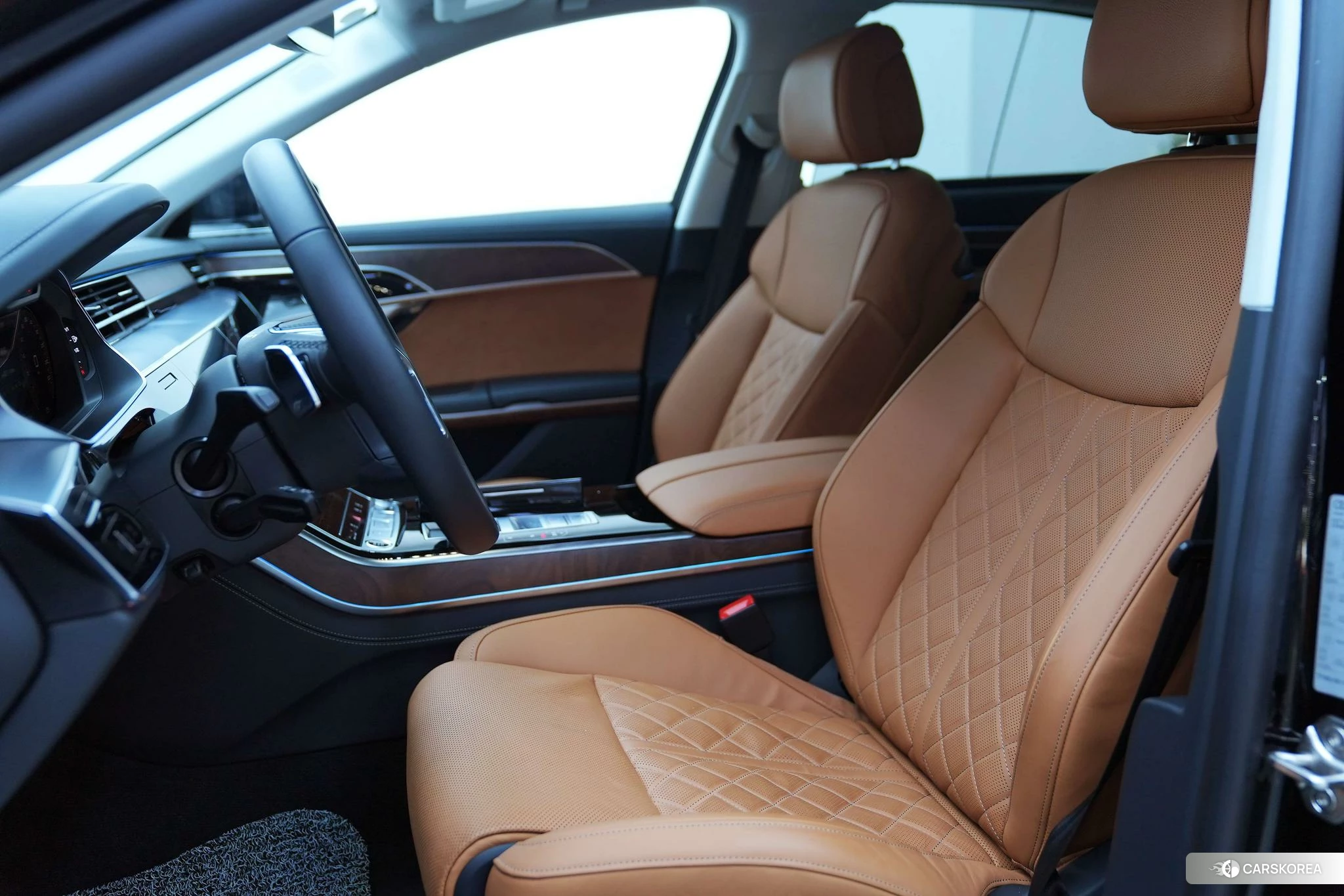 Audi A8 id 4455826 из Китая 9