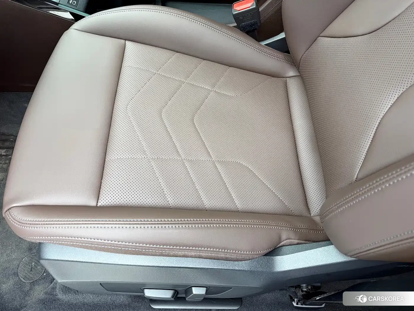 BMW X1 id 4644517 из Китая 9