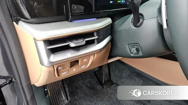 Hyundai Grandeur Hybrid (GN7) id 3437389 из Кореи 9