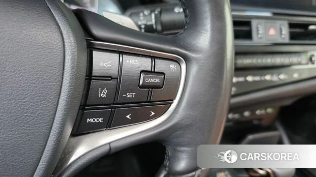 Lexus ES300h 7th generation id 4731579 из Кореи 9