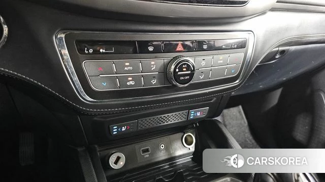 Ssangyong Rexton Sports Cannes id 3808044 из Кореи 9