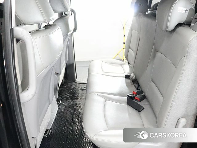 Hyundai The New Grand Starex id 4873593 из Кореи 9