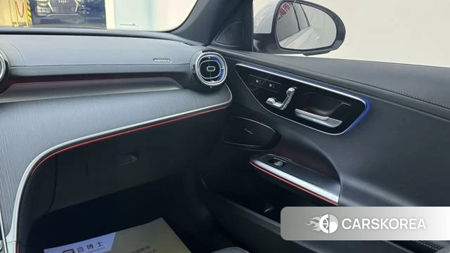 Mercedes-Benz Class C id 4263245 из Китая 9