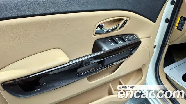 Kia The New Carnival id 2298807 из Кореи 9