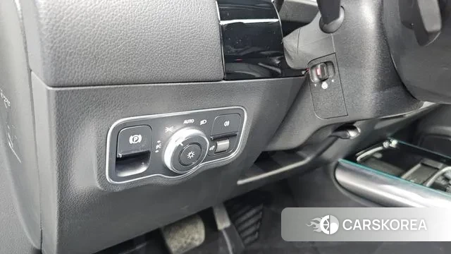 Mercedes-Benz GLA - Class H247 id 3621513 из Кореи 9