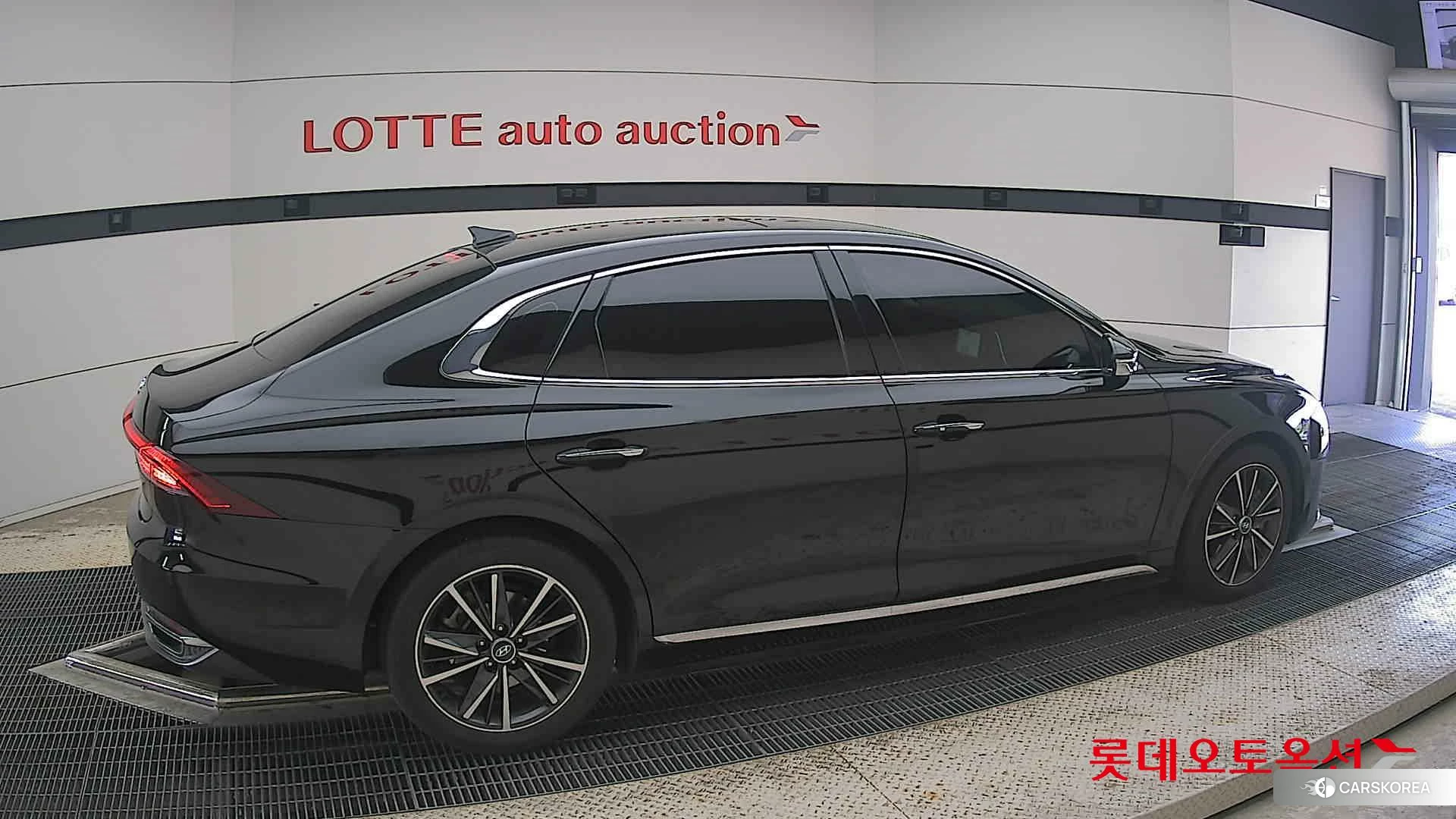 Hyundai Grandeur id 4498355 из Кореи 9