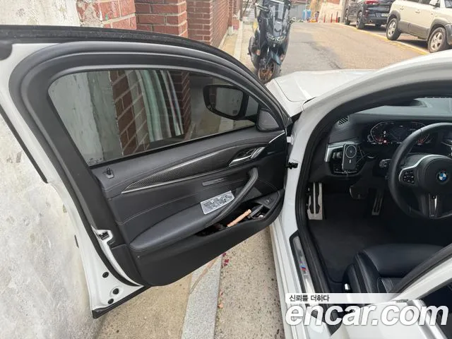 BMW 5 Series (G30) id 2732533 из Кореи 9