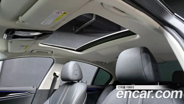 BMW 5 Series (G30) id 2798111 из Кореи 9