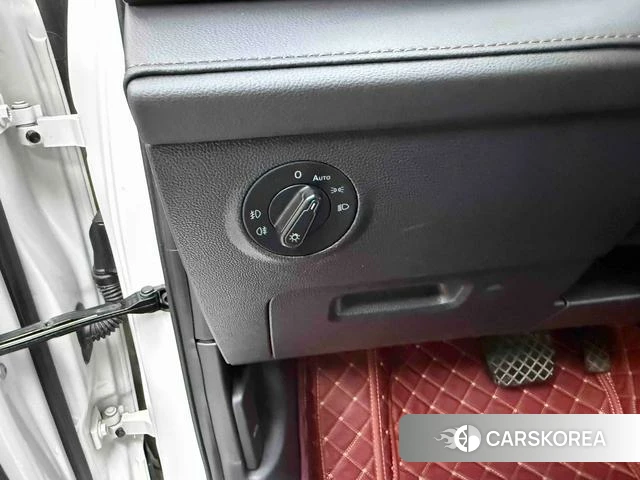 Volkswagen Tuyue id 4260046 из Китая 9