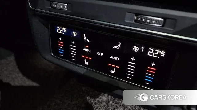 Audi Q8 (4M) id 3765022 из Кореи 9