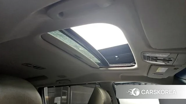 Kia The New Carnival id 2345636 из Кореи 9