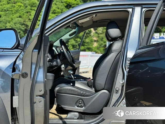 Ssangyong Rexton Sports id 4318156 из Кореи 9