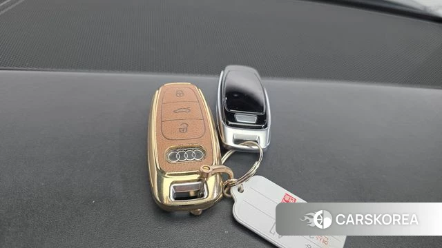 Audi A7 (4K) id 4880986 из Кореи 9