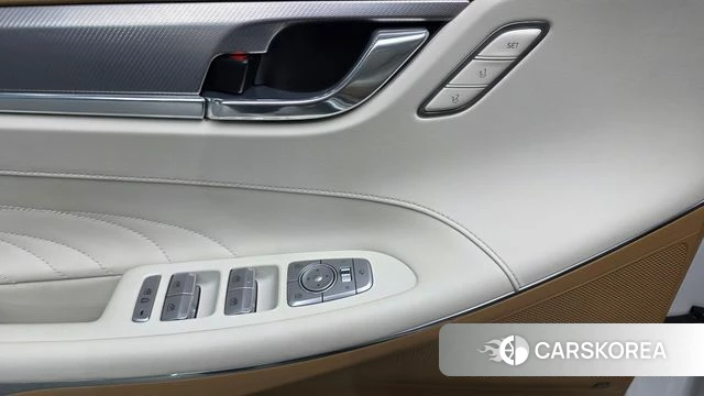 Hyundai The New Grandeur IG Hybrid id 4536057 из Кореи 9