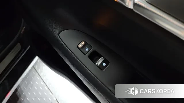 Hyundai The New Grandeur IG Hybrid id 3012558 из Кореи 9