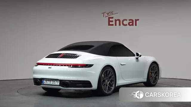 Porsche 911(992) id 3739482 из Кореи 9