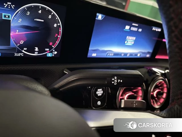 Mercedes-Benz Class A id 4274336 из Китая 9