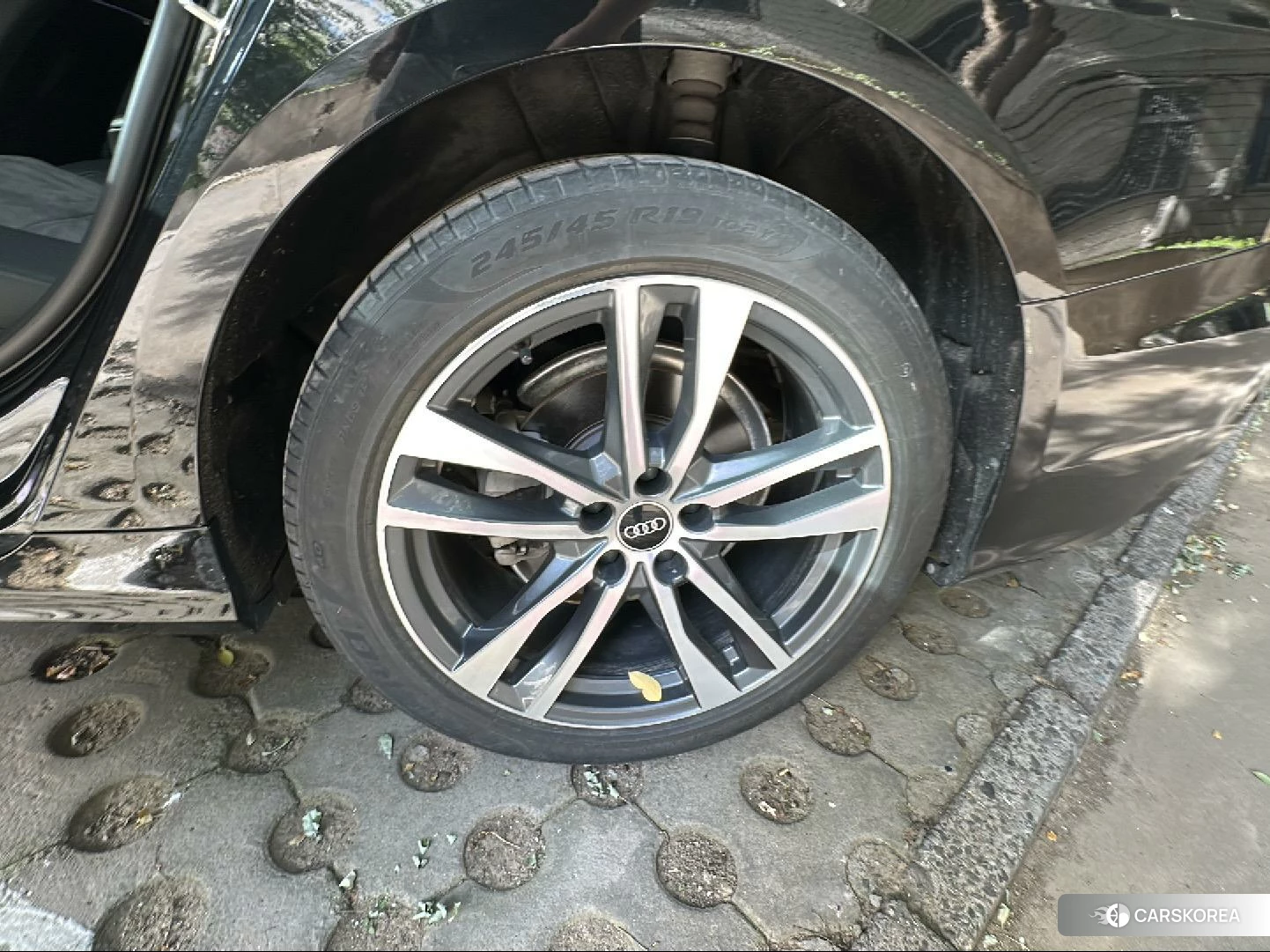 Audi A6L id 4510638 из Китая 9