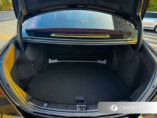 Mercedes-Benz E-class id 4300353 из Китая 9