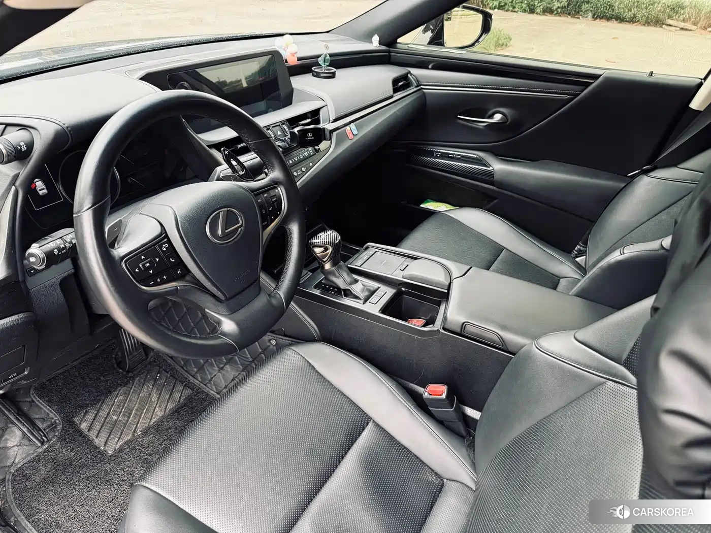 Lexus ES id 4576509 из Китая 11