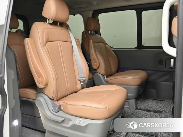 Hyundai Staria id 3910654 из Кореи 9