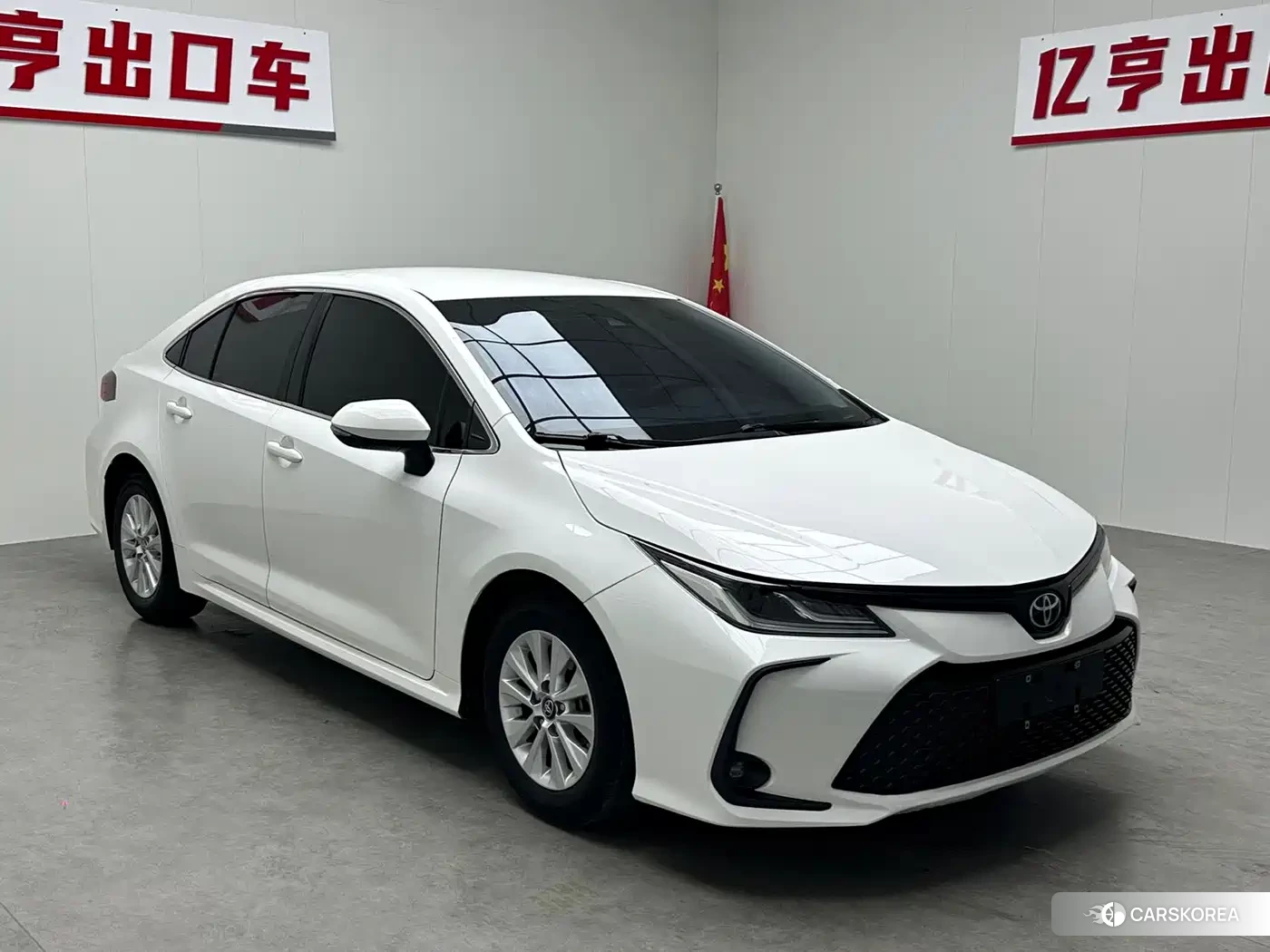 Toyota Corolla id 4669227 из Китая 9