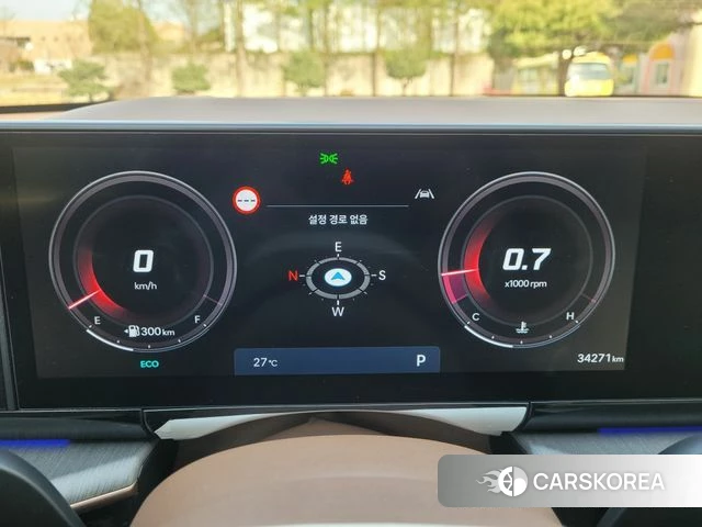 Hyundai Grandeur (GN7) id 3992874 из Кореи 9