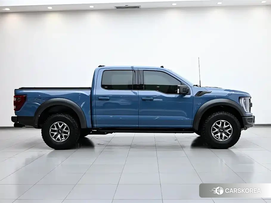 Ford F-150 Raptor id 4545975 из Китая 9