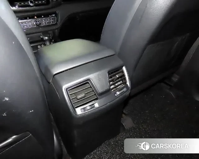 Ssangyong The New Rexton Sports Cannes id 3695328 из Кореи 9