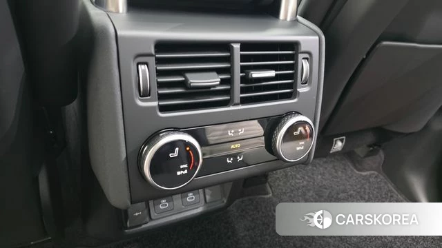 Land Rover Discovery 5 id 4380838 из Кореи 9