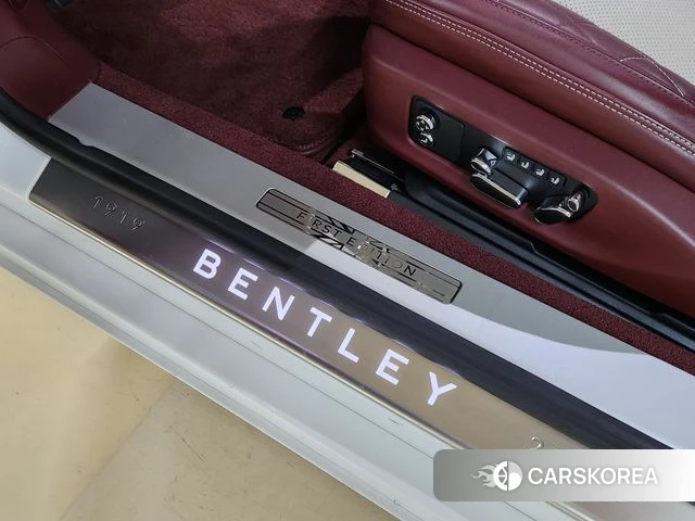 Bentley Continental GT 3rd Generation id 4285570 из Кореи 9