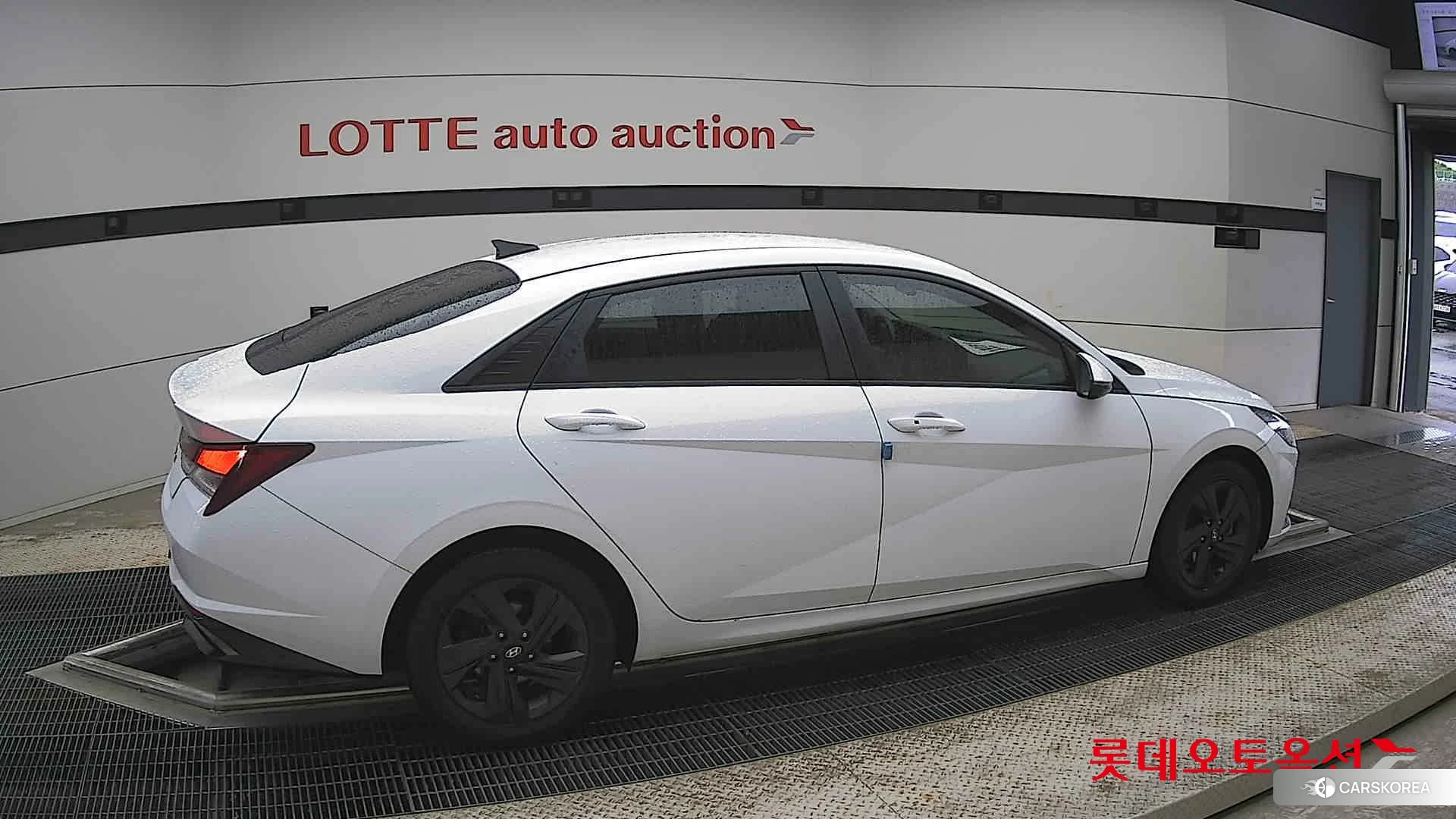 Hyundai Avante Hybrid id 4352318 из Кореи 9