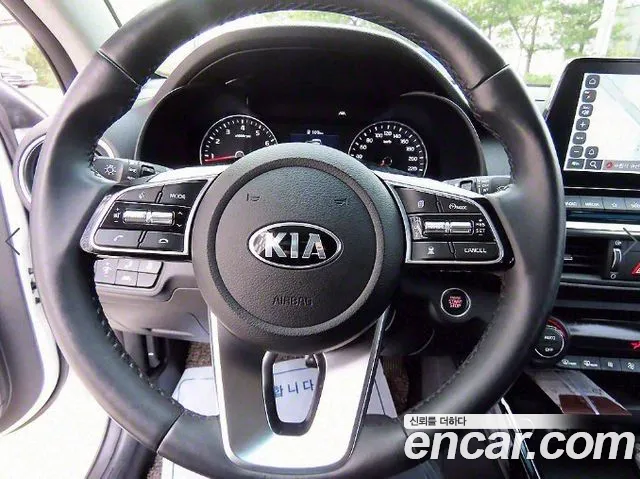 Kia Come New K3 id 2690487 из Кореи 9