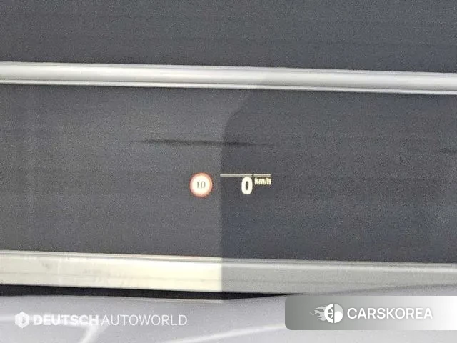 BMW 5 Series (G60) id 3545095 из Кореи 9