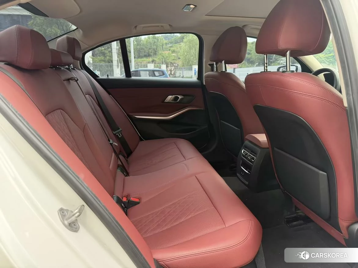 BMW 3 series id 4461525 из Китая 9