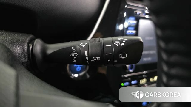 Toyota Prius 4th Generation id 4309391 из Кореи 9