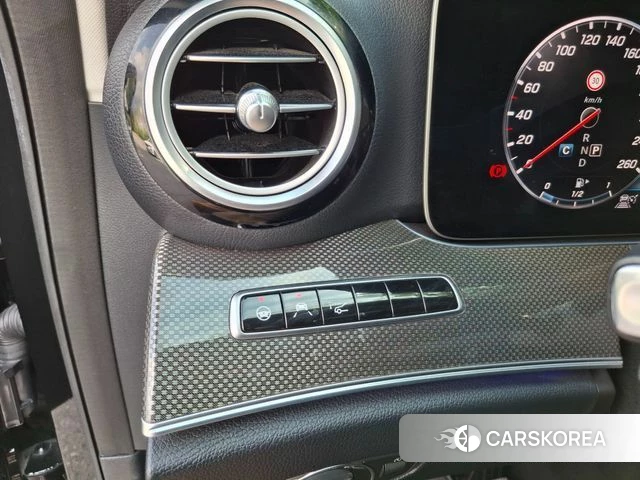 Mercedes-Benz E-Class W213 id 4232544 из Кореи 9