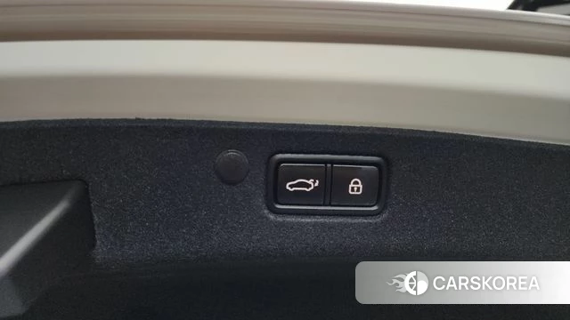 Hyundai The New Grandeur IG Hybrid id 4476266 из Кореи 9