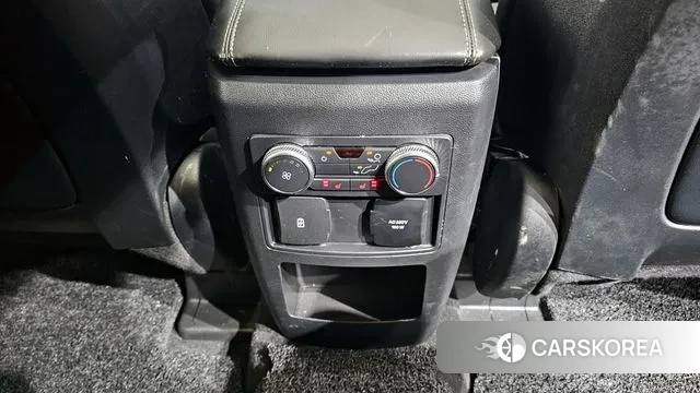 Ford Explorer 6th Generation id 2990788 из Кореи 9