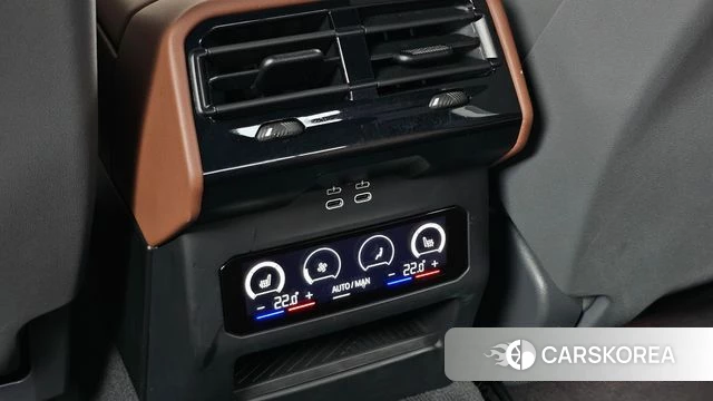 BMW 5 Series (G60) id 4565806 из Кореи 9