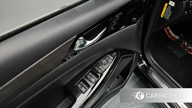 Kia K7 Premier Hybrid id 3872963 из Кореи 9