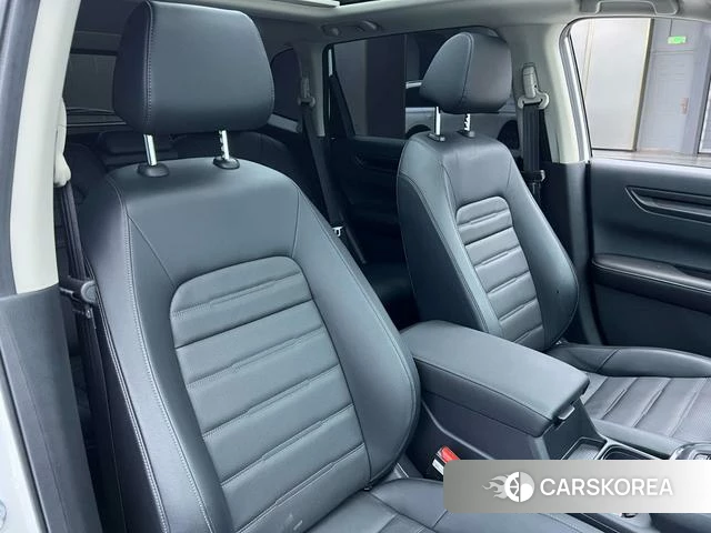 Honda CR-V id 4335783 из Китая 9