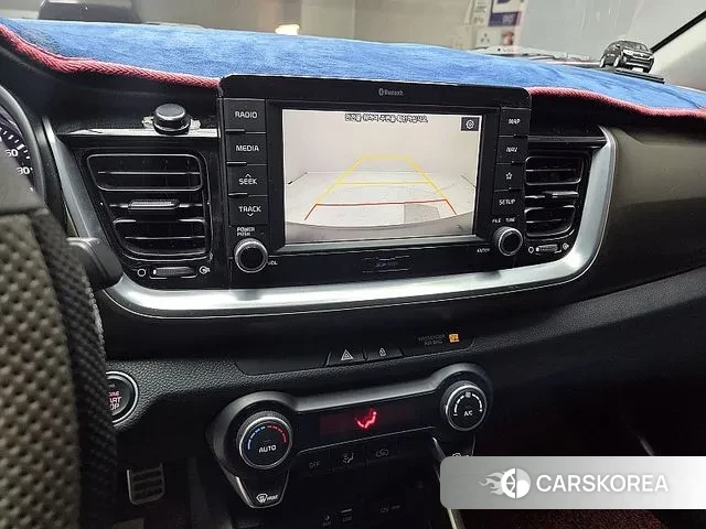 Kia Stonic id 3582432 из Кореи 9