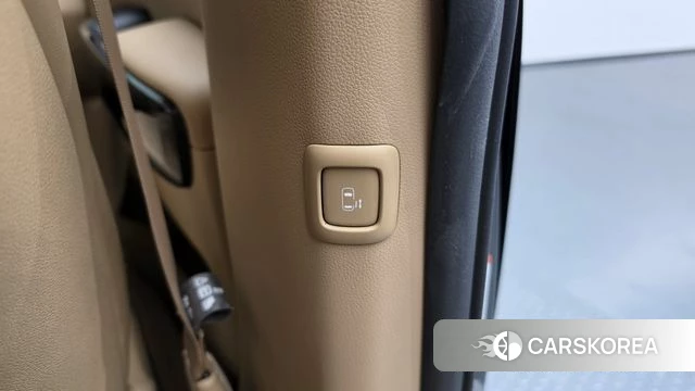 Kia The New Carnival id 4785731 из Кореи 9