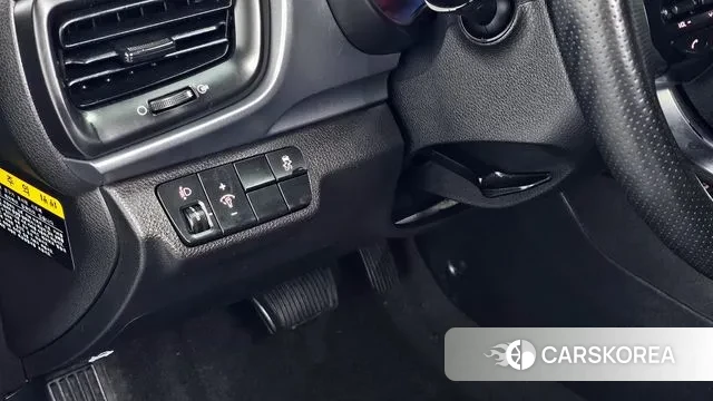 Kia Stonic id 3494456 из Кореи 9